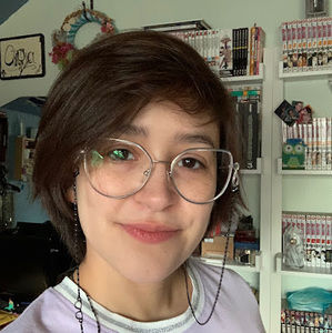 Meet your Posher, Claire